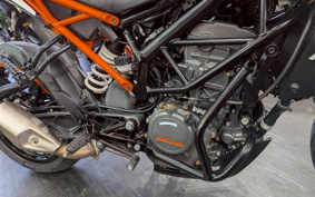 KTM 125 DUKE JPA40