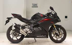 HONDA CBR250RR A MC51