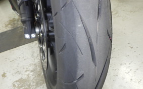 HONDA CBR650R E-Clutch 2026 RH17
