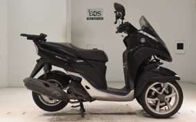 YAMAHA TRICITY 125 SE82J