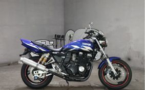 YAMAHA XJR400 R 2003 RH02J