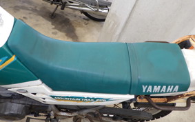 YAMAHA SEROW 225 Gen.2 1KH