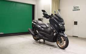 YAMAHA N-MAX 2010 SEG6J