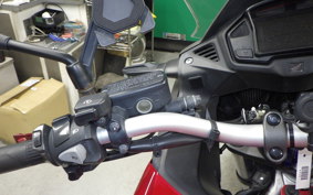 HONDA VFR800X 2015 RC80