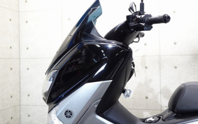YAMAHA N-MAX SE86J