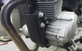 YAMAHA YB125SP