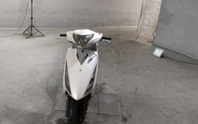 SUZUKI GSR125 UTD43