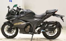 SUZUKI ｼﾞｸｻｰ250SF ED22B