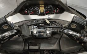 SUZUKI SKYWAVE 250M CJ45A