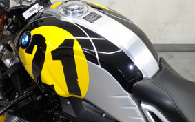 BMW R NINE T 2019 0J01
