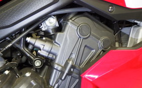 HONDA CBR650R E-Clutch 2025