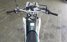 YAMAHA SEROW 250 2018 DG11J