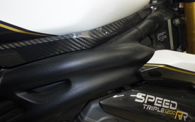 TRIUMPH SPEED TRIPLE RR 2022