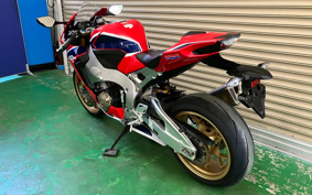 HONDA CBR1000RR 2017 SC77