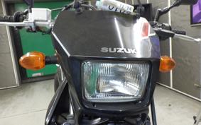 SUZUKI DR200S