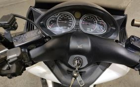 HONDA SILVERWING400GT 2010 NF03