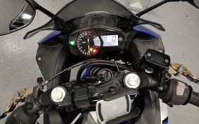 YAMAHA YZF-R25 RG10J