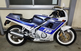 YAMAHA FZR250 2KR