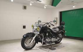 YAMAHA DRAGSTAR 1100 CLASSIC 2009 VP13J