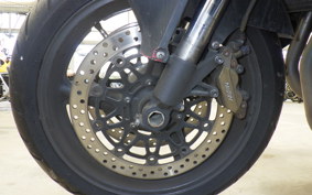 HONDA CBR900RR 3