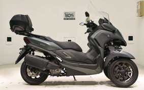 YAMAHA TRICITY 300 2018 SH15J