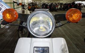 HONDA C70 SUPER CUB C70