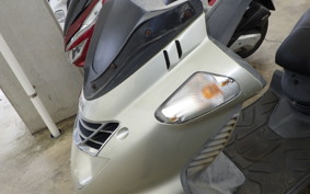 SYM RV180EFI