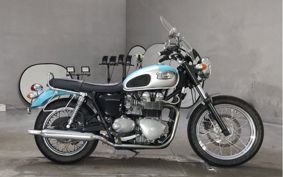 TRIUMPH BONNEVILLE 790 2002 TJ900T