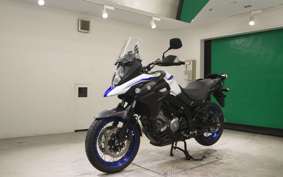 SUZUKI Vｽﾄﾛｰﾑ650XTA 2019 C733A