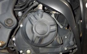 YAMAHA YZF-R25 A 2000 RG10J