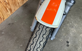 SUZUKI GLASS TRACKER BIG BOY NJ47A