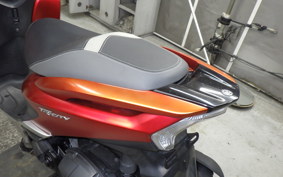 YAMAHA TRICITY 125 2003 SE82J