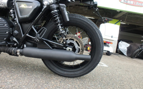 TRIUMPH BONNEVILLE T100 2024 DAD70G