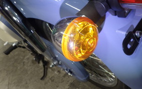 HONDA C50 SUPER CUB 2001 AA09