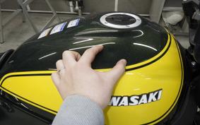 KAWASAKI Z900RS 2024 ZR900K