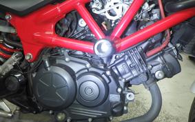 HONDA VTRF250 MC33