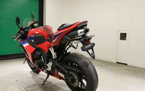 HONDA CBR600RR 2021 PC40