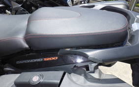 APRILIA CAPONORD 1200 2015