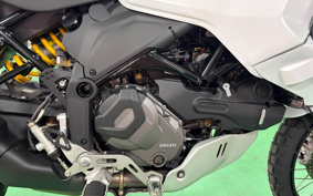 DUCATI DESERT X 2024 1X00