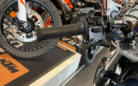 YAMAHA SR400 2019 RH16J