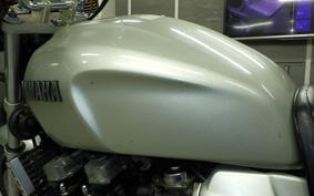 YAMAHA XJR1200 1997 4KG