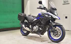SUZUKI Vｽﾄﾛｰﾑ650XTA 2023 C733M
