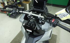 HONDA X-ADV 750 2025 RH21