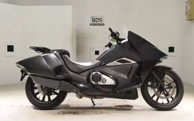 HONDA NM4 VULTUS -02 2014 RC82