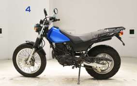 YAMAHA TW225<ｴ･ﾀﾞ> DG09J