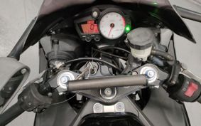 YAMAHA YZF-R6 2003 RJ06