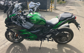 KAWASAKI NINJA H2 SX SE 2024 ZXT02P