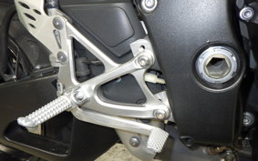 YAMAHA YZF-R1 2011