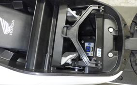 HONDA EM1E: 2025 EF16