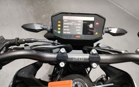 KTM 890 DUKE TU940